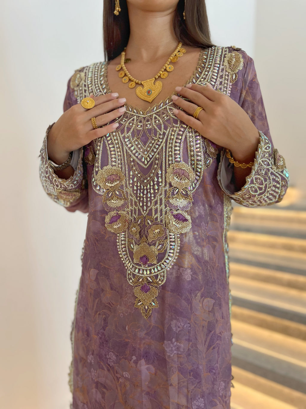 Luxury Mukhawir - Fully Handcraited